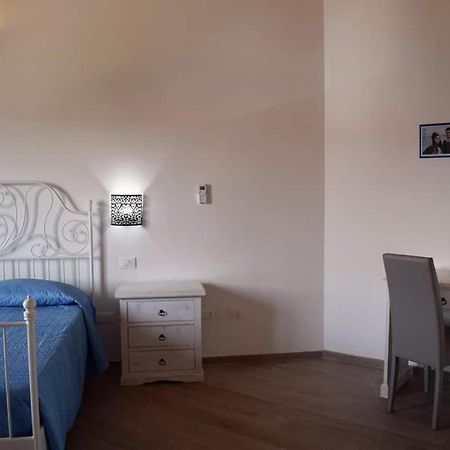 Corallo Rooms Budoni Bagian luar foto