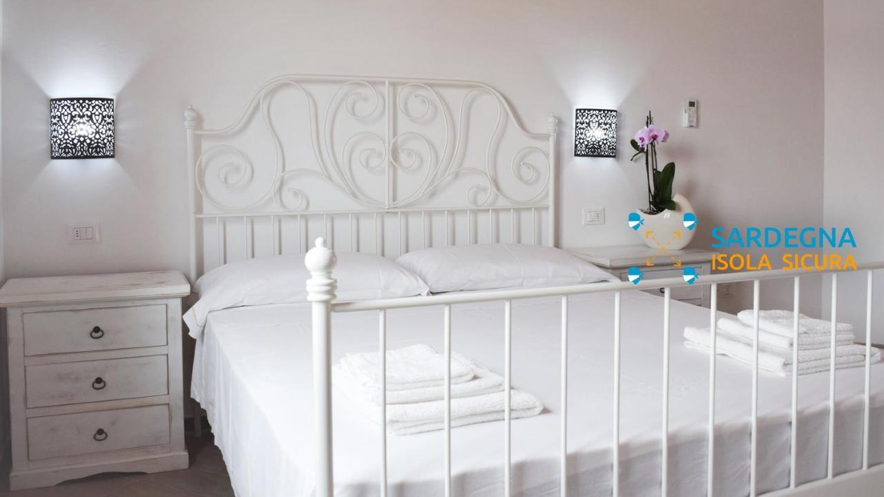 Corallo Rooms Budoni Bagian luar foto