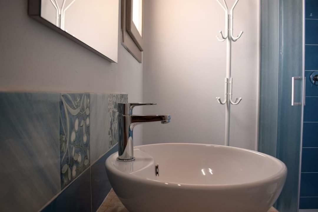 Corallo Rooms Budoni Bagian luar foto