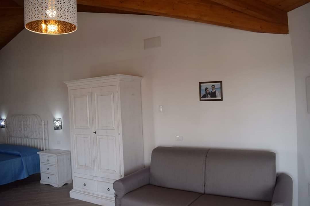 Corallo Rooms Budoni Bagian luar foto