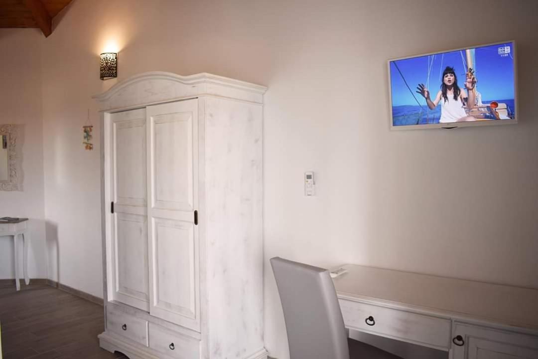 Corallo Rooms Budoni Bagian luar foto